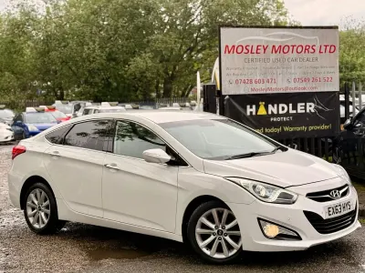 Käytetty Hyundai i40 Style 2013 Valkoinen Sedan