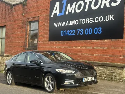 Used Ford Mondeo Titanium 187 HP (137 kW) 2016 Black Sedan