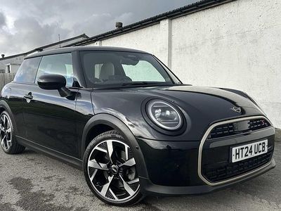 Used Mini Cooper S Hatch 201 HP (147 kW) 2024 Black Hatchback