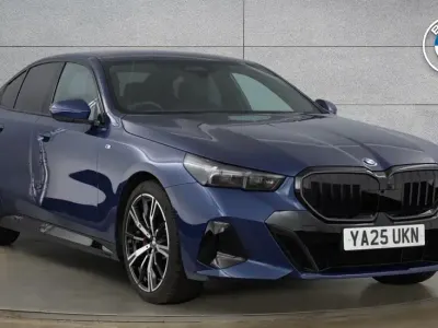 Used BMW 520 M Sport 205 HP (150 kW) 2025 Blue