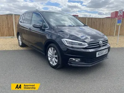 Used VW Touran SEL 150 HP (110 kW) 2016 Black MPV