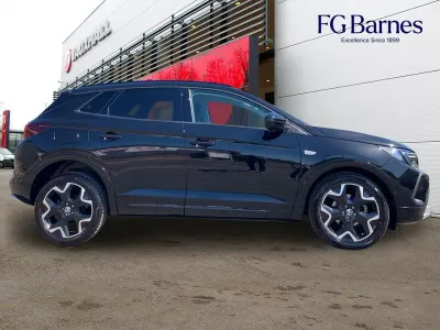Used Vauxhall Grandland X Ultimate 128 HP (94 kW) 2022 Black SUV