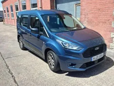 Used Ford Tourneo Zetec 120 HP (88 kW) 2021 Blue Estate