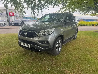 Used SsangYong Rexton 181 HP (133 kW) 2018 Grey SUV