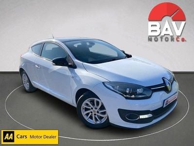 Usado Renault Mégane Coupé LIMITED 110 HP (80 kW) 2014 Branco Coupé