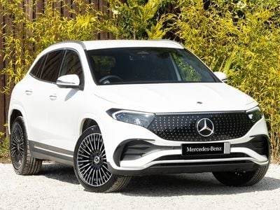 Mercedes EQA250+
