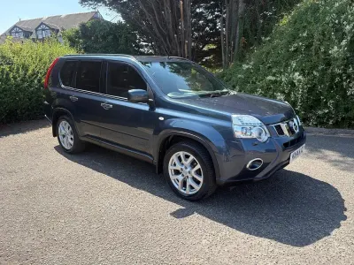 Used Nissan X-Trail Tekna 173 HP (127 kW) 2014 Blue SUV