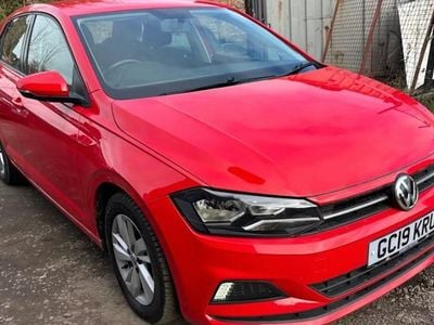 Used VW Polo SE 80 HP (58 kW) 2019 Red Hatchback