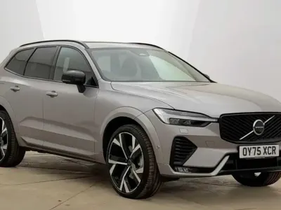 Used Volvo XC60 Ultra 250 HP (183 kW) 2025 Silver SUV
