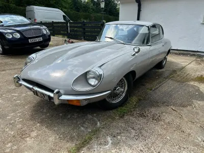 Used Jaguar E-Type 265 HP (194 kW) 1969 Grey
