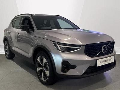 New Volvo XC40 Plus 163 HP (119 kW) 2026 Silver SUV