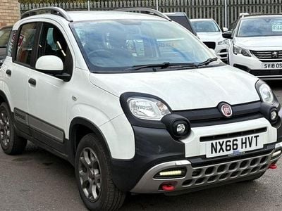 Used Fiat Panda Cross Cross 90 HP (66 kW) 2016 White Hatchback