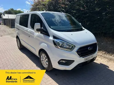 Used Ford 300 Limited 2019 White Van