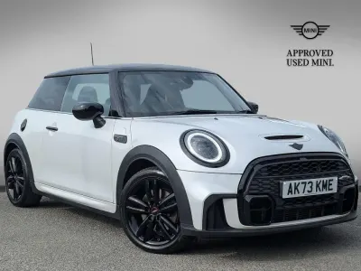 Używany Mini Cooper S Hatch 178 KM (130 kW) 2023 Biały Hatchback