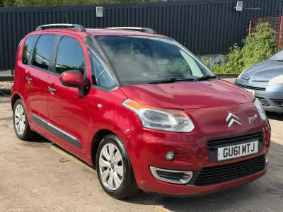 Używany Citroën C3 Picasso Exclusive 2011 Czerwony Minivan