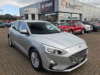 Used Ford Focus Titanium 118 HP (86 kW) 2019 Silver Hatchback