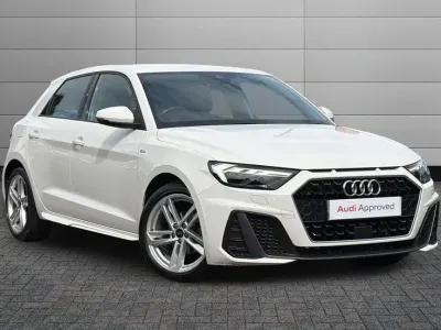 Used Audi A1 Sportback S-Line 94 HP (69 kW) 2023 Shell white Hatchback