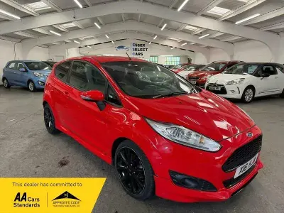 Used Ford Fiesta ST-Line 125 HP (91 kW) 2017 Red Hatchback