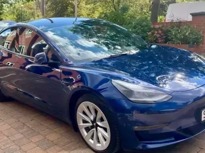 Used Tesla Model 3 Long Range AWD 366 kW (498 HP) 2022 Blue Sedan