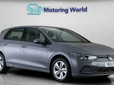 Second-hand VW Golf VIII S 116 CP (85 kW) 2023 Gri Hatchback