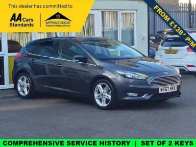 Used Ford Focus Titanium 125 HP (91 kW) 2018 Grey Hatchback
