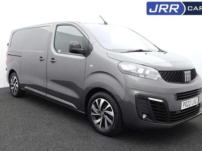 Usado Fiat Scudo Business 145 HP (106 kW) 2022 Cinzento Van