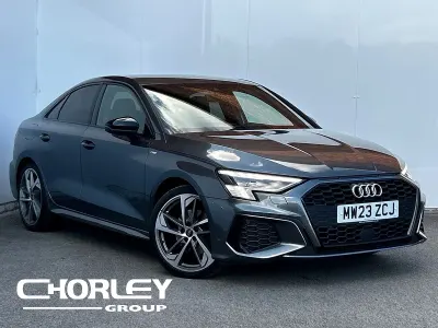 Begagnad Audi A3 Design 150 HK (110 kW) 2023 Grå Sedan