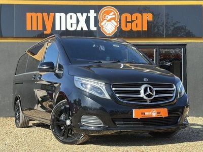 Mercedes V220