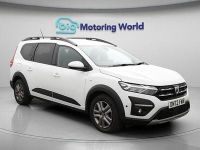 Used Dacia Jogger Comfort 110 HP (80 kW) 2022 White MPV