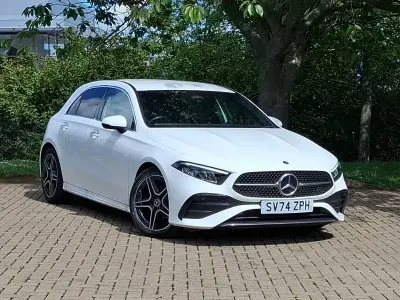 Used Mercedes A200 Executive 150 HP (110 kW) 2024 White Hatchback
