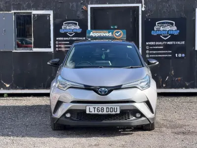Używany Toyota C-HR 122 KM (89 kW) 2018 Srebrny SUV
