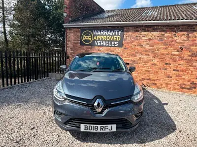 Used Renault Clio Dynamique 150 HP (110 kW) 2018 Grey Hatchback