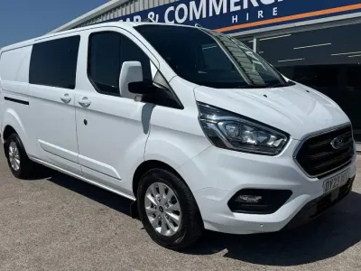 Used Ford Transit Custom Limited 130 HP (95 kW) 2023 White Van