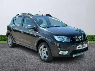 Used Dacia Sandero Comfort 90 HP (66 kW) 2019 Black Hatchback