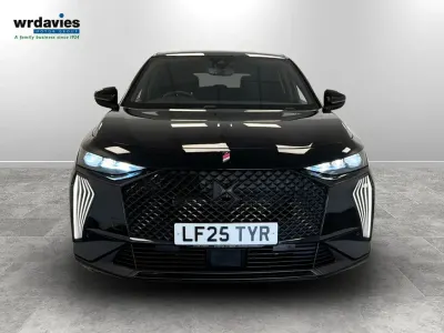 Used DS Automobiles DS7 Crossback Performance 225 HP (165 kW) 2025 Black SUV