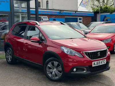 Used Peugeot 2008 Signature Sky 110 HP (80 kW) 2019 Red SUV