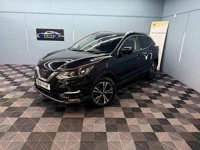 Used Nissan Qashqai N-Connecta 115 HP (84 kW) 2017 Black SUV