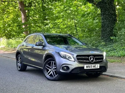 Used Mercedes GLA180 Urban 122 HP (89 kW) 2019 Grey SUV