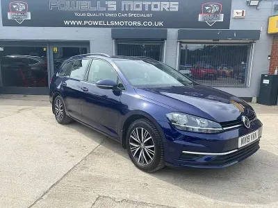 Used VW Golf VII SE 115 HP (84 kW) 2019 Blue Estate