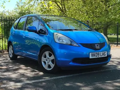 Used Honda Jazz ES 100 HP (73 kW) 2009 Blue Hatchback