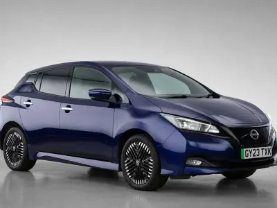 Used Nissan Leaf N-Connecta 110 kW (150 HP) 2023 Blue Hatchback