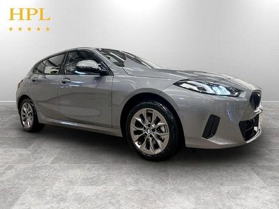 Begagnad BMW 120 Sport Line 2025 Grå Halvkombi