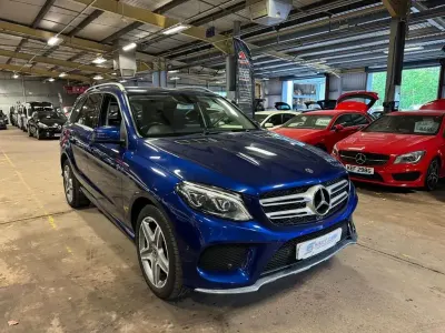 Usado Mercedes GLE250 AMG line 2018 Azul Carrinha