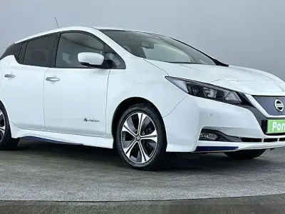 Used Nissan Leaf N-Connecta 110 kW (150 HP) 2018 White Hatchback