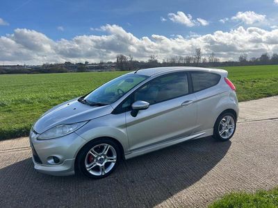 Used Ford Fiesta Zetec 2009 Silver Hatchback