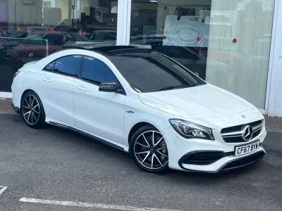 Usado Mercedes CLA45 AMG 2017 Branco Sedan
