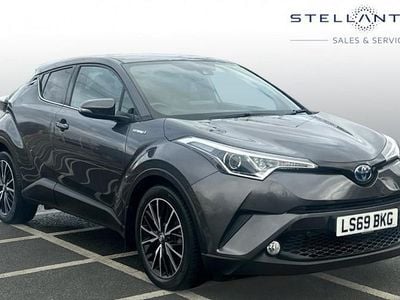 Used Toyota C-HR 122 HP (89 kW) 2019 Blue SUV