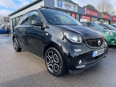 Used Smart ForFour Electric Drive Premium 60 kW (82 HP) 2019 Black Hatchback