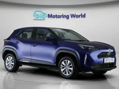 Used Toyota Yaris Cross 116 HP (85 kW) 2022 Blue SUV
