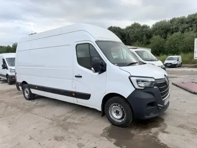 Used Renault Master Business 2020 White MPV